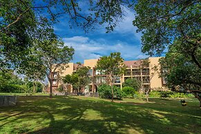 Sooriya Resort & Spa