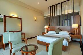 Sooriya Resort & Spa