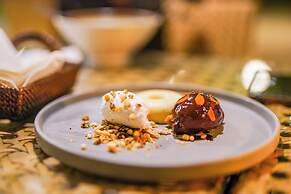 El Nido Mahogany Beach