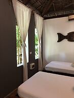 El Nido Mahogany Beach