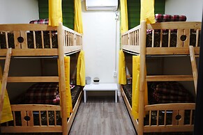 Onna Guesthouse - Hostel