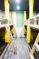 Onna Guesthouse - Hostel