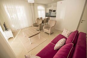 Stella Luxury Apart & Residence