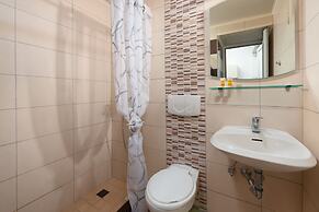 Pefkos View Suites & Maisonette