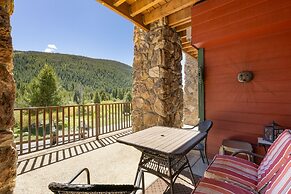 5949 Hidden River Lodge 3 Bedroom Condo by RedAwning