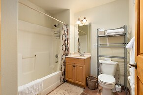 5949 Hidden River Lodge 3 Bedroom Condo by RedAwning