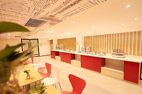 Ibis Xuzhou East Huaihai Road Hotel