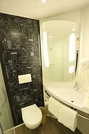 Ibis Xuzhou East Huaihai Road Hotel