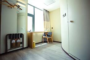 Ibis Xuzhou East Huaihai Road Hotel