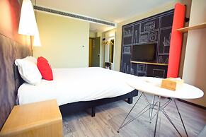 Ibis Xuzhou East Huaihai Road Hotel