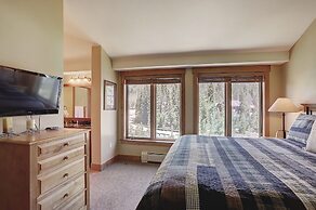 8890 The Springs 4 Bedroom Condo by RedAwning