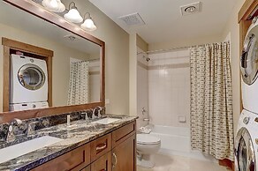 8890 The Springs 4 Bedroom Condo by RedAwning