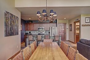 8890 The Springs 4 Bedroom Condo by RedAwning