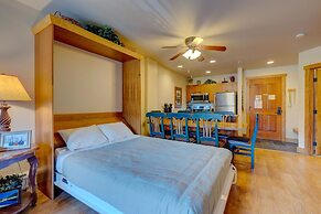 2296 Red Hawk Lodge 2 Bedroom Condo by RedAwning