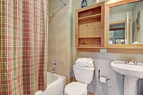 2296 Red Hawk Lodge 2 Bedroom Condo by RedAwning