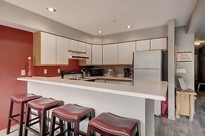 C213 Cinnamon Ridge 2 Bedroom Condo by RedAwning