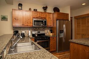 6532 Settlers Creek Townhomes 2 Bedroom Condo by RedAwning