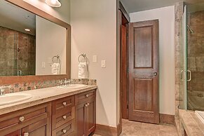 3044 Lone Eagle 2 Bedroom Condo by RedAwning