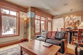 3044 Lone Eagle 2 Bedroom Condo by RedAwning