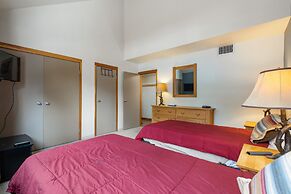 1610 Quicksilver 2 Bedroom Condo by RedAwning