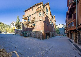 202 Mill Creek (72 River Run Road) 4 Bedroom Condo by RedAwning