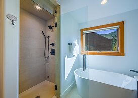 202 Mill Creek (72 River Run Road) 4 Bedroom Condo by RedAwning