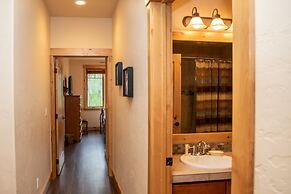 6506 Settlers Creek Townhomes by RedAwning