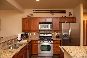 6506 Settlers Creek Townhomes by RedAwning