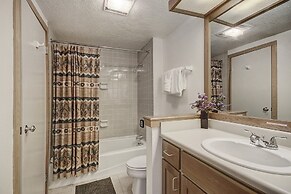 2062 The Pines 2 Bedroom Condo by RedAwning