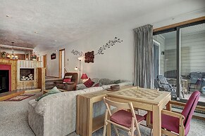 2062 The Pines 2 Bedroom Condo by RedAwning