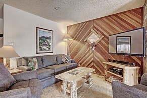 221 Cinnamon Ridge I 2 Bedroom Condo by RedAwning