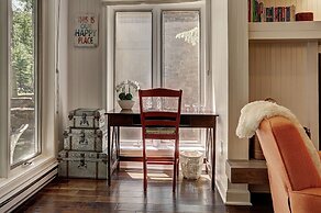 2721 Chateaux DMont by RedAwning