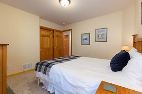 130 Meisel Drive 4 Bedroom Townhouse by RedAwning