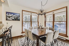 1655 Quicksilver 3 Bedroom Condo