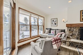 1655 Quicksilver 3 Bedroom Condo