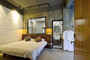 Zero Five One Seven Inn