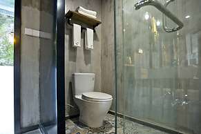 Zero Five One Seven Inn