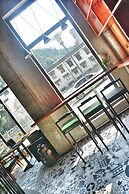 Zero Five One Seven Inn