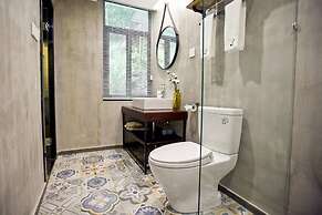 Zero Five One Seven Inn