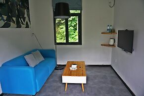 Zero Five One Seven Inn