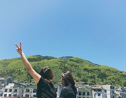 Zero Five One Seven Inn