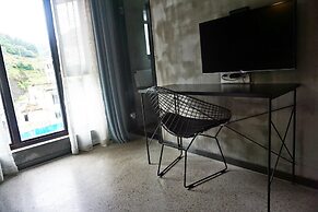 Zero Five One Seven Inn