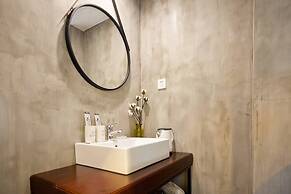 Zero Five One Seven Inn