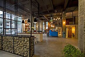 Zero Five One Seven Inn