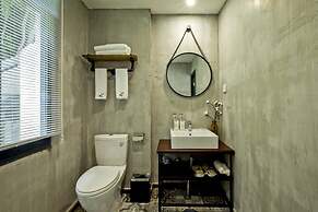 Zero Five One Seven Inn