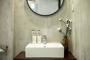 Zero Five One Seven Inn