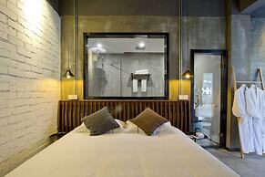 Zero Five One Seven Inn