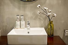 Zero Five One Seven Inn