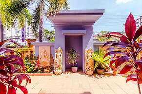 3 Bedrooms Pool Villa Walk to Patong