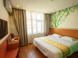 Vatica TianJin JingHai District Bus Station Home World Plaza Hotel